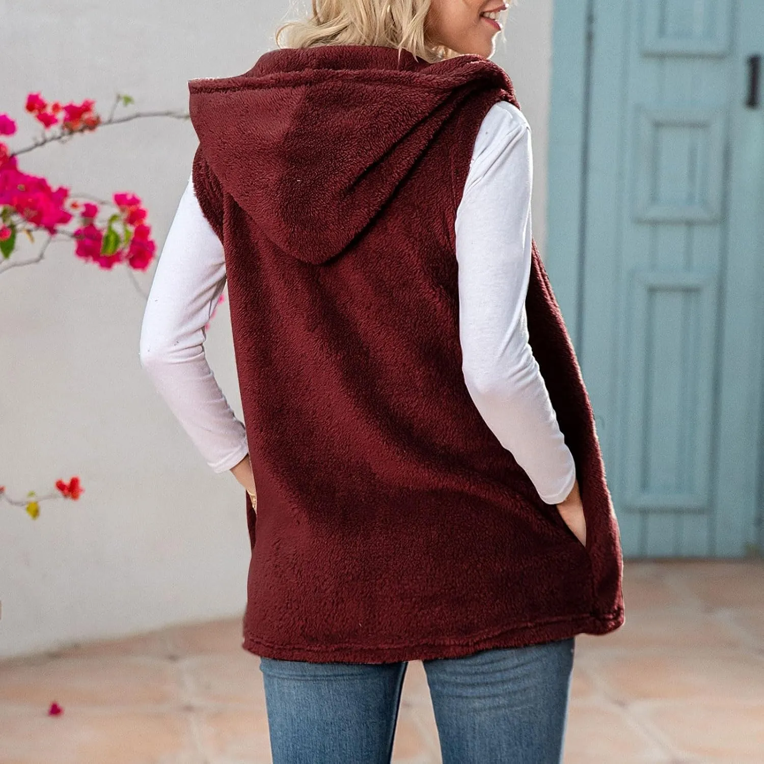 Gumipy Women Sleeveless Sherpa Vest Lapel Hooded Fleece Vest Jacket Trendg Open Front Oversized Cardigans Vests with Pockets