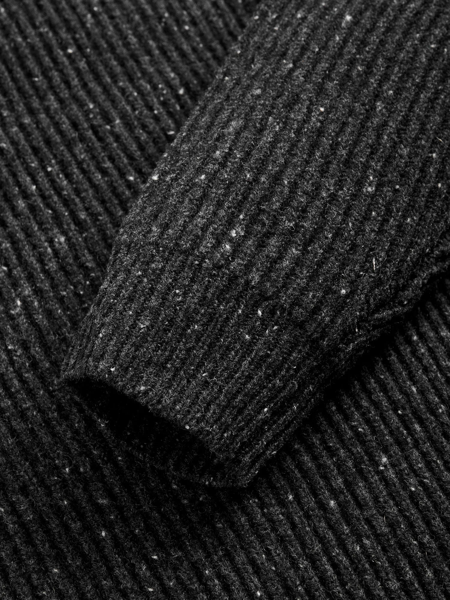 Nep Merino Kenny Crewneck in Black