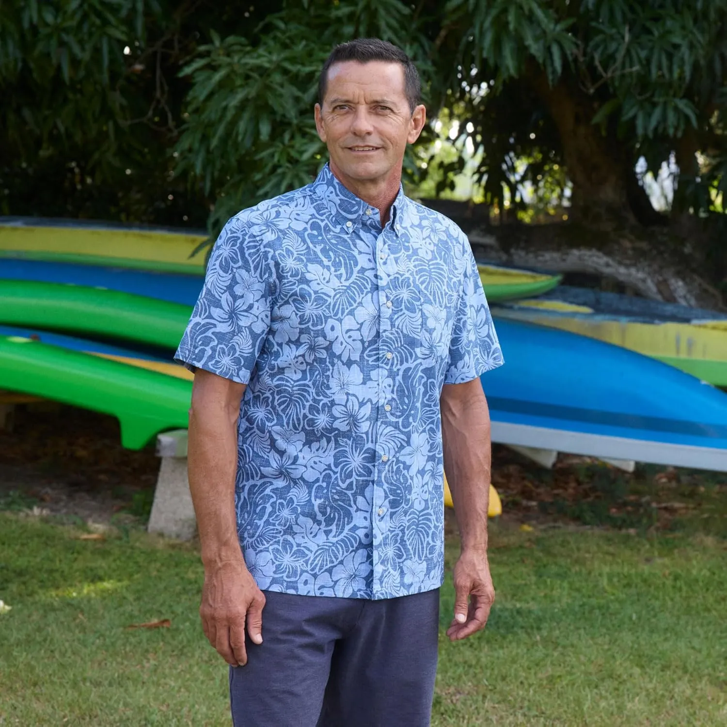 Reyn Spooner Men's Floral Hawaiian Aloha Shirt - Button Front