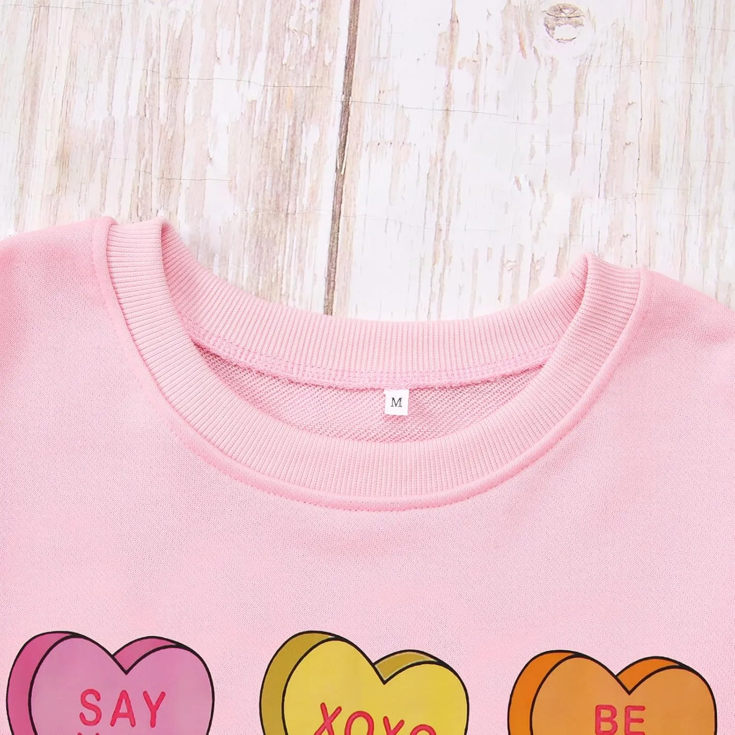 Women Valentine Sweatshirt Love Heart XOXO Funny Conversation Heart Graphic Shirt Tops Crewneck Oversized Outfits