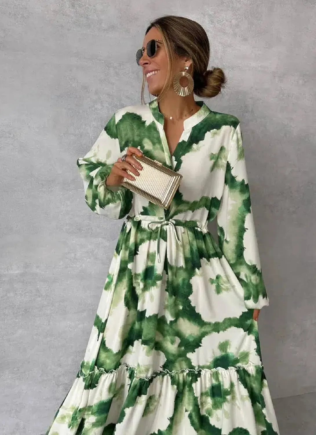 Women's Elegant Green Floral V Neck Maxi Dress Long Sleeve Tie-Dye Print Cinched Waist Tiered Ruffle Evening Long Dress